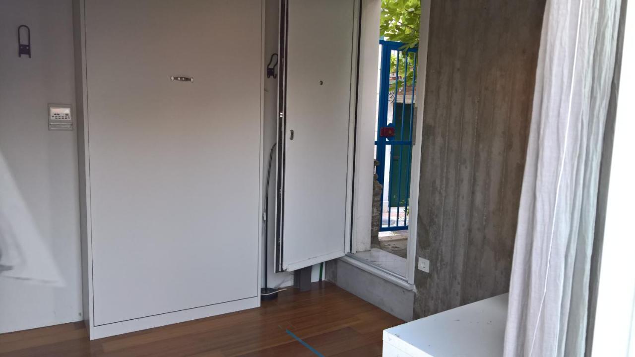 Under The Acropolis, Tiny Room, Big Terrace Атина Екстериор снимка